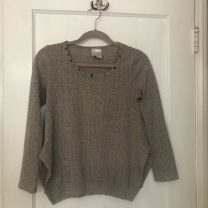 Heathery Top with Studs